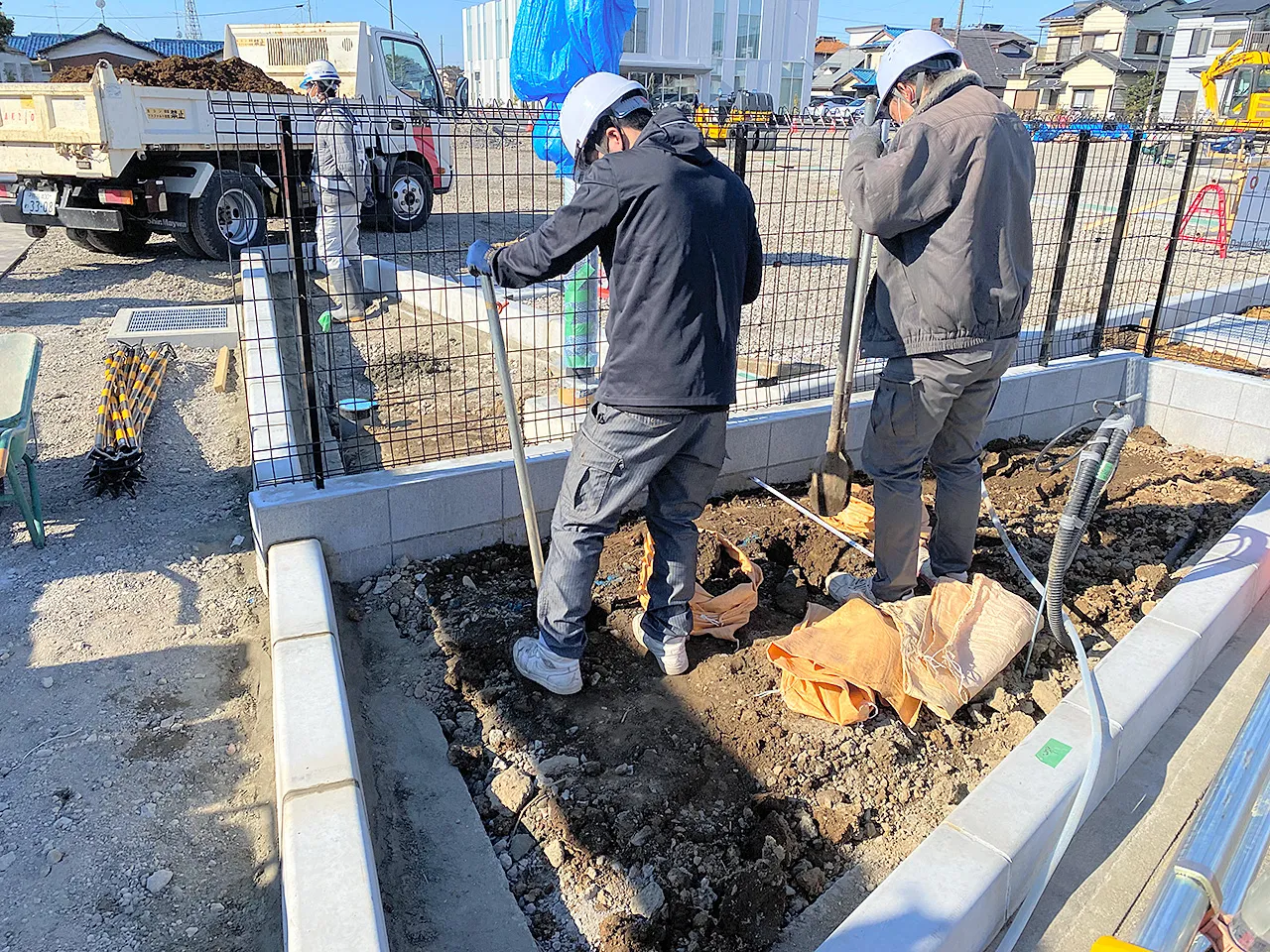 自立看板の設置準備