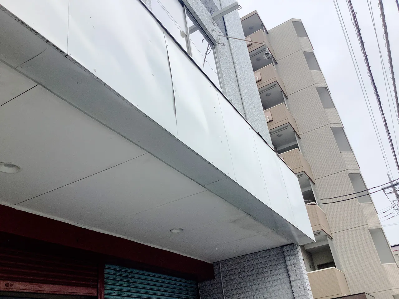 プレート看板施工前の状態