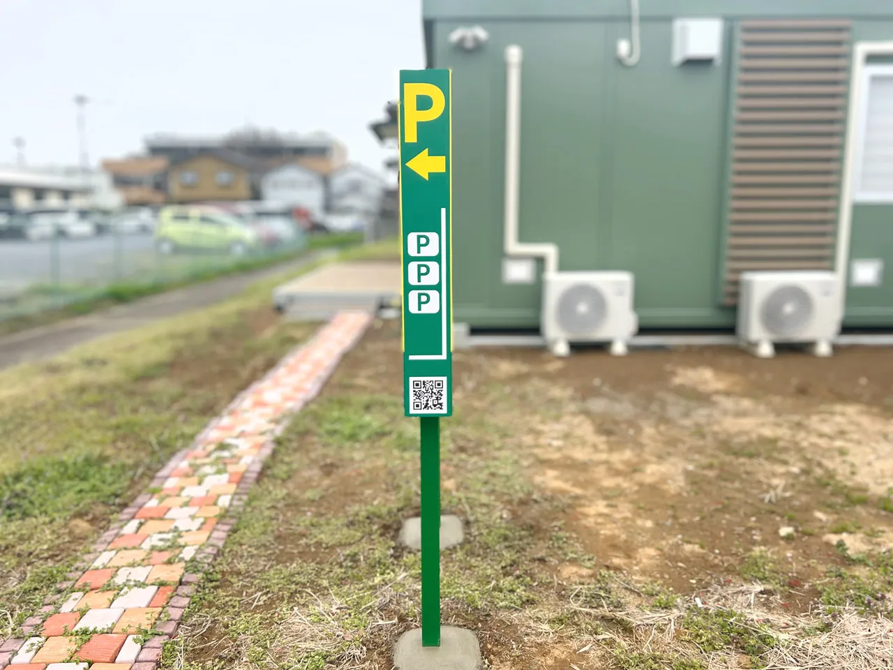 野立看板の側面